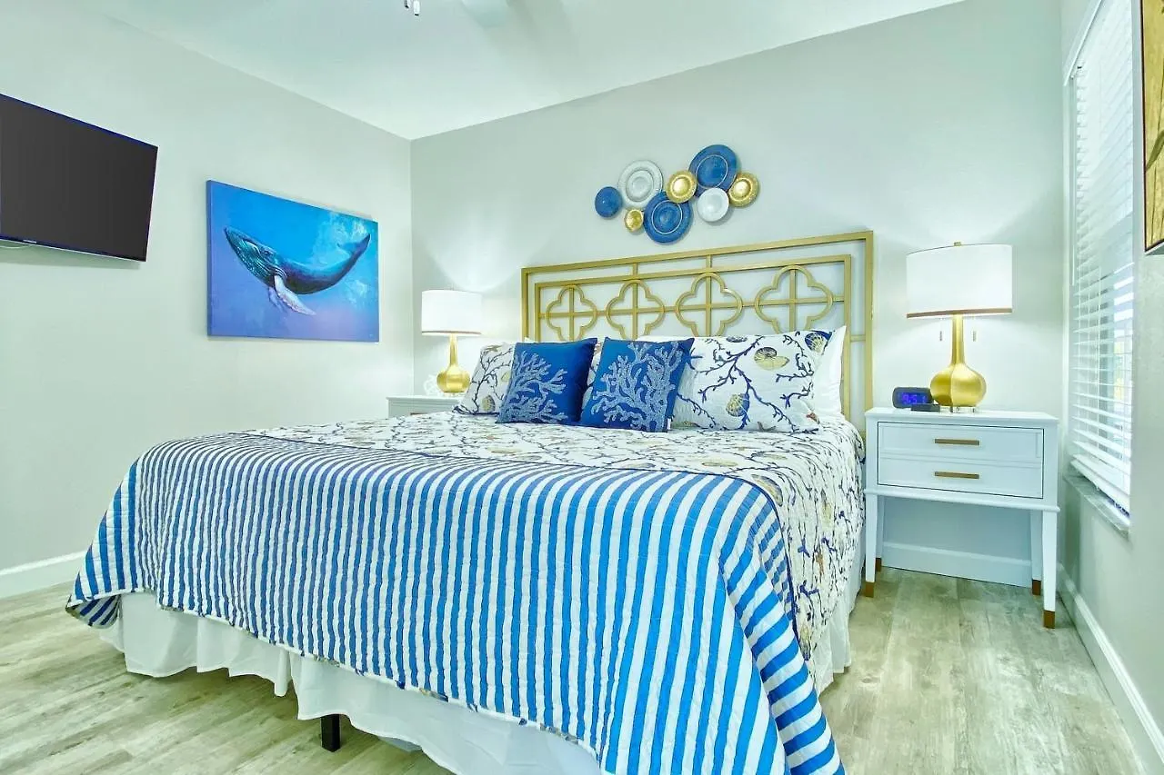 Belleair Beach Club 112 Clearwater Beach Apartment